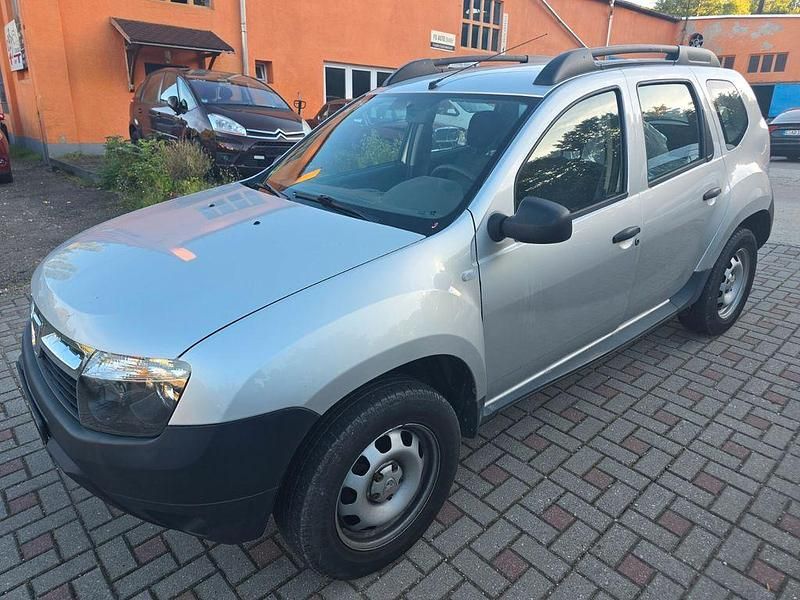 Gebraucht 2012 Dacia Duster Ambiance SUV | 5.990 € (Fairer Preis) - Bild 1/4
