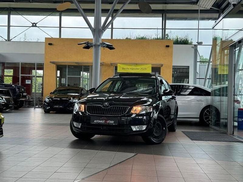 Schwarz Gebraucht 2016 Skoda Octavia Ambition Kombi | 9.999 € (Fairer Preis) - Bild 1/4