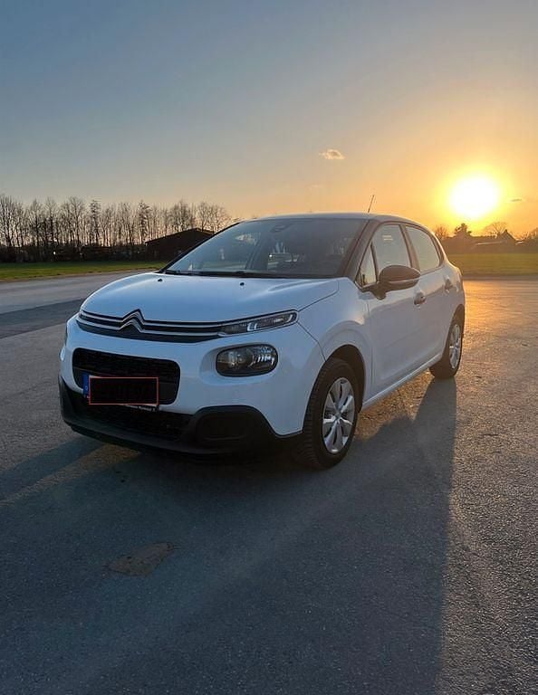 Gebraucht Citroën C3 Live 68 PS (50 kW) 2019 Weiß Kleinwagen