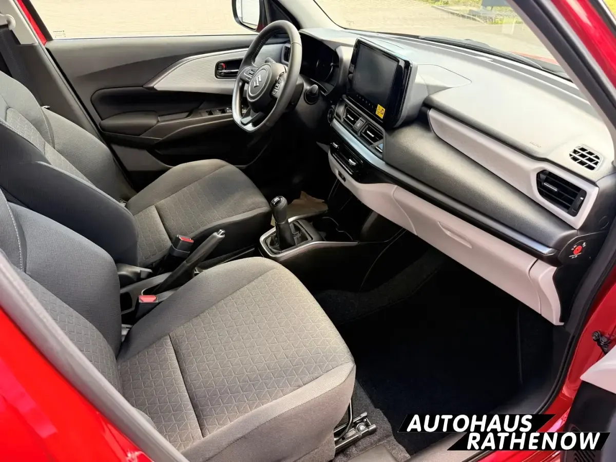 Neu Suzuki Swift Comfort+ 83 PS (61 kW) 2026 Burning red pearl metallic / s Kleinwagen