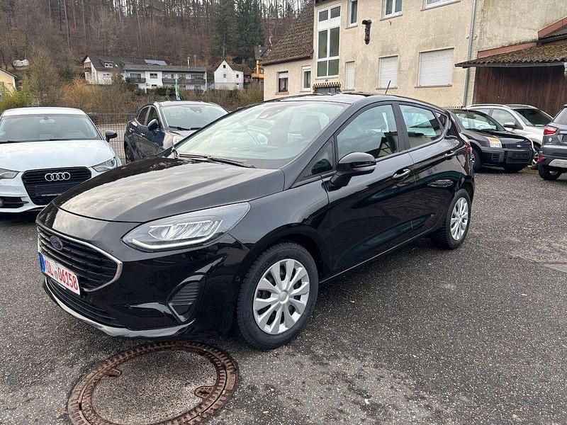 Gebraucht Ford Fiesta Cool & Connect 75 PS (55 kW) 2022 Schwarz Kleinwagen