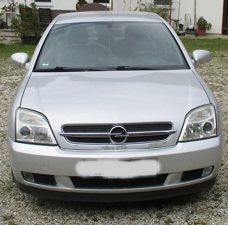 Silber Gebraucht 2003 Opel Vectra Limousine | 2.900 € (Teuer) - Bild 1/4