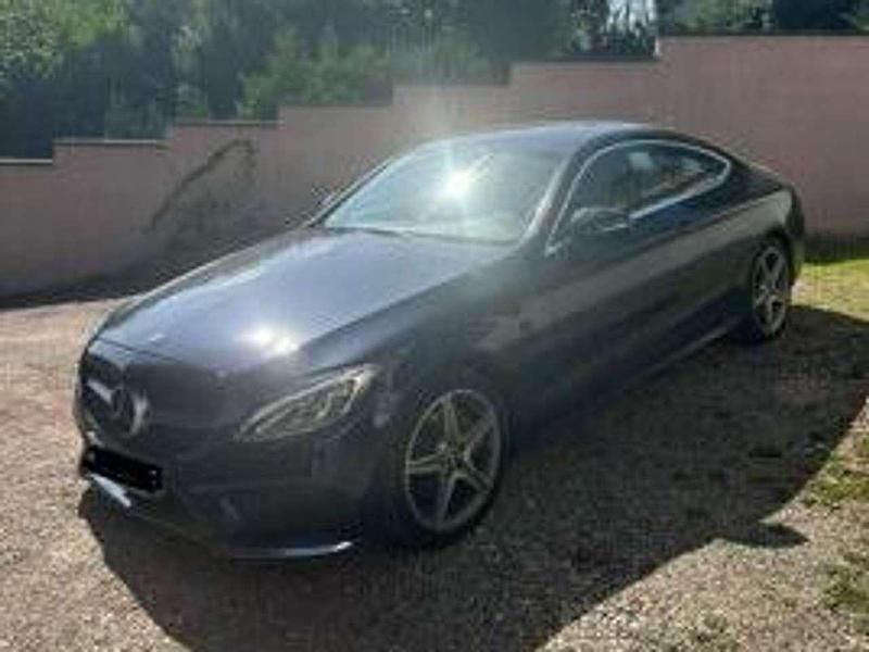 Blau Gebraucht 2018 Mercedes C220 AMG line Coupé | 18.999 € (Guter Preis) - Bild 1/4
