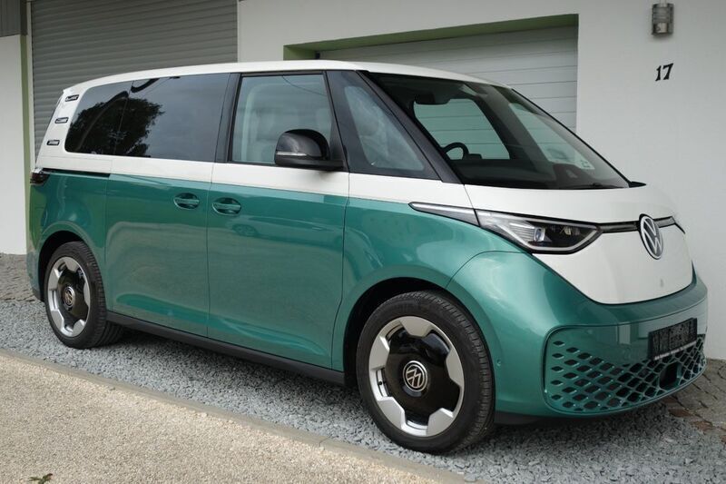 Gebraucht VW ID. Buzz 150 kW (204 PS) 2023 Grün Van / Kleinbus