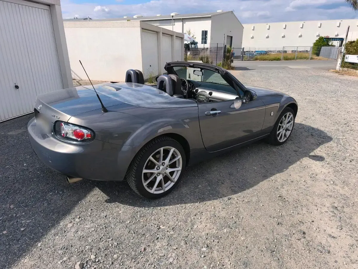 Gebraucht Mazda MX5 126 PS (92 kW) 2009 Grau Cabrio