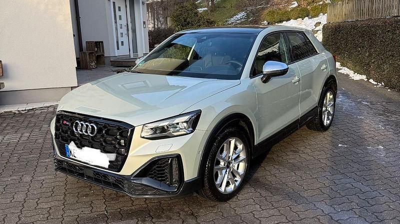 Gebraucht Audi SQ2 Sport 300 PS (220 kW) 2024 SUV