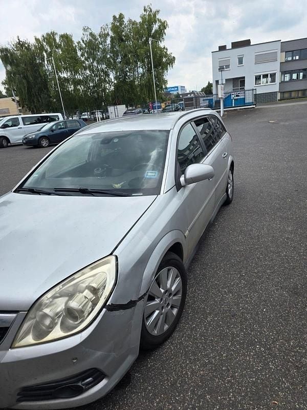 Silber Gebraucht 2007 Opel Vectra Kombi | 599 € (Superpreis) - Bild 1/4