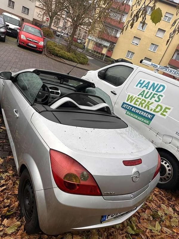 Gebraucht Opel Tigra Enjoy 90 PS (66 kW) 2007 Cabrio