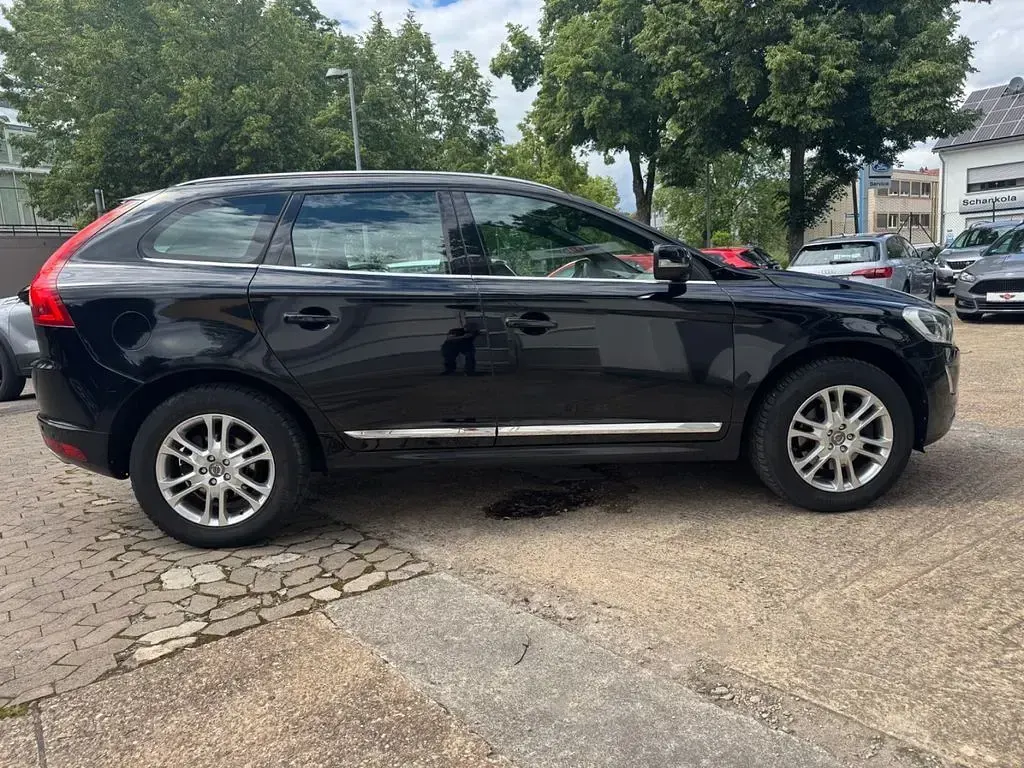 Gebraucht Volvo XC60 Summum 181 PS (133 kW) 2014 Schwarz SUV