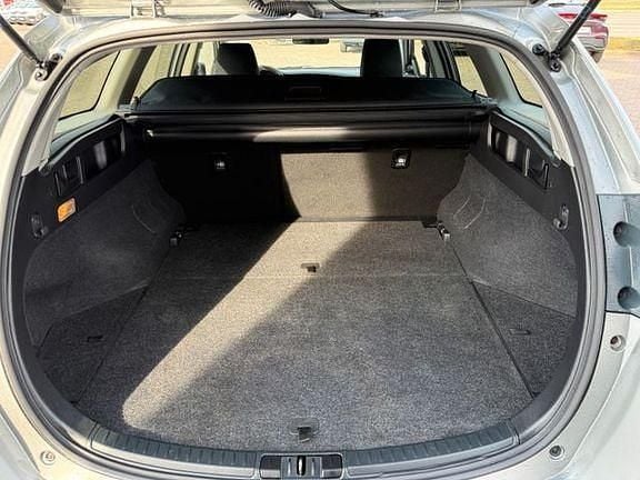 Gebraucht Toyota Auris Basis 116 PS (85 kW) 2015 Titansilber mica metallic