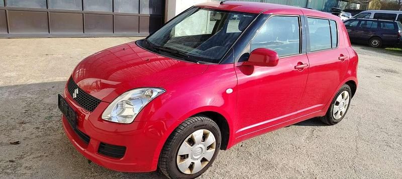Gebraucht Suzuki Swift Snow 92 PS (67 kW) 2009 Rot Kleinwagen