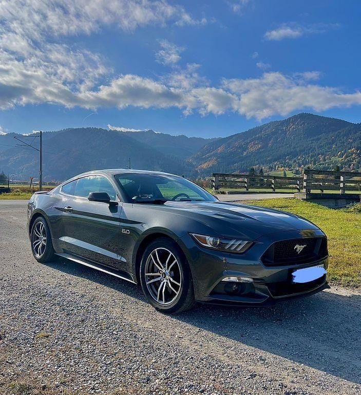 Grau Gebraucht 2018 Ford Mustang GT Coupé | 33.000 € (Superpreis) - Bild 1/4