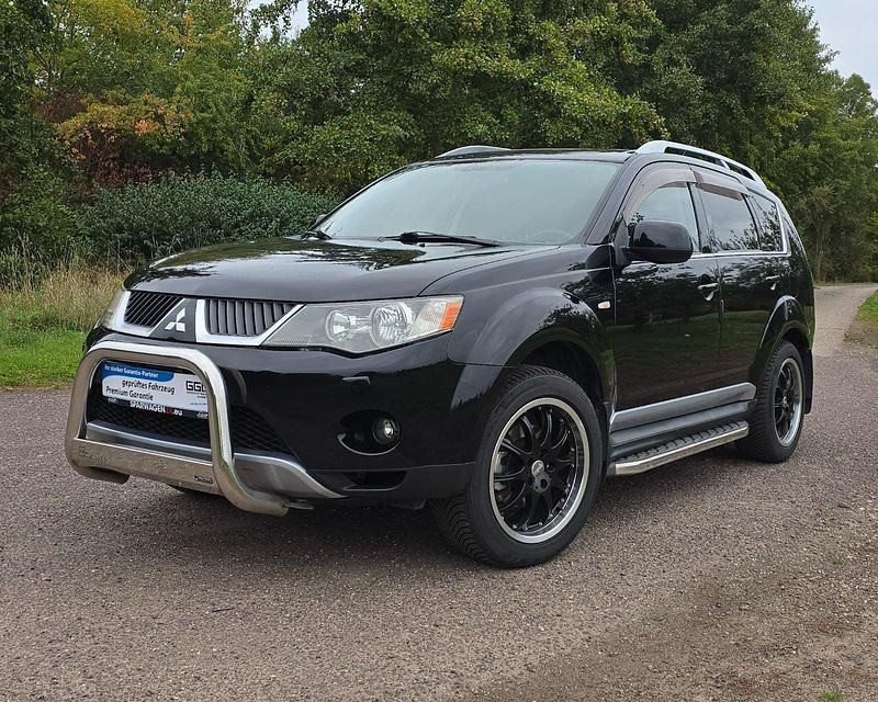 Schwarz Gebraucht 2009 Mitsubishi Outlander Instyle SUV | 7.000 € (Fairer Preis) - Bild 1/4