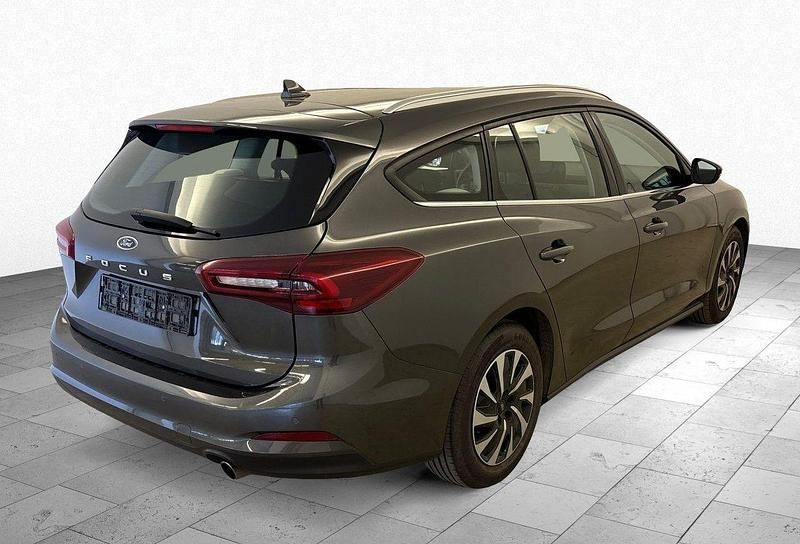 Gebraucht Ford Focus Style 120 PS (88 kW) 2022 Magneticgrau (metallic) (metallic) Kombi
