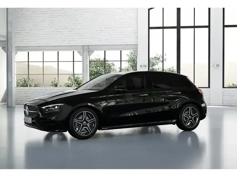 Gebraucht Mercedes A200 AMG 150 PS (110 kW) 2025 Schwarz Limousine