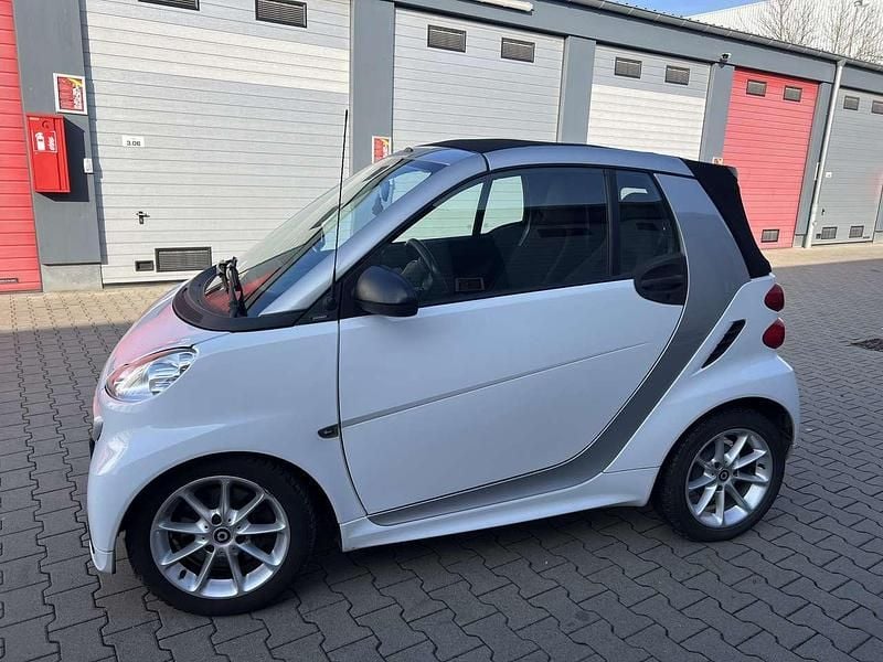 Gebraucht Smart ForTwo Cabrio 71 PS (52 kW) 2012 Tridionsicherheitszelle Cabrio