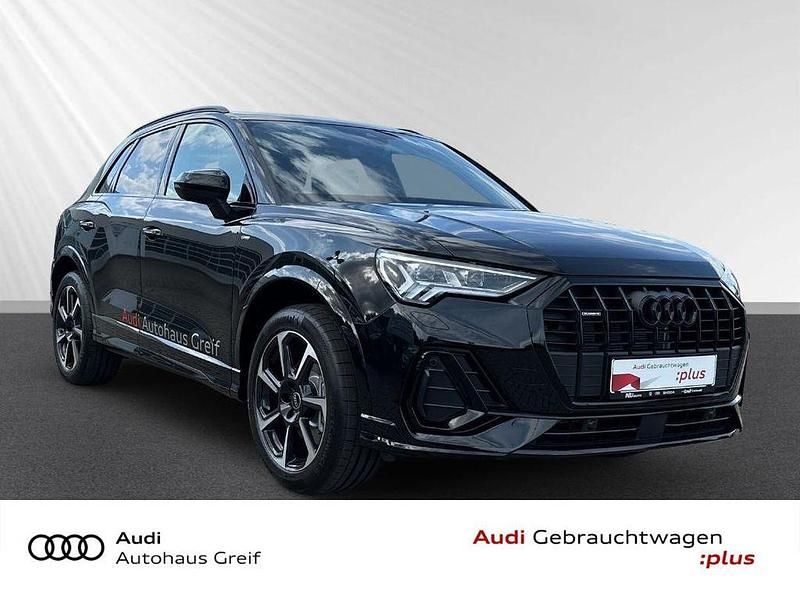 Mythosschwarz metallic Gebraucht 2025 Audi Q3 S-Line SUV | 53.520 € - Bild 1/4