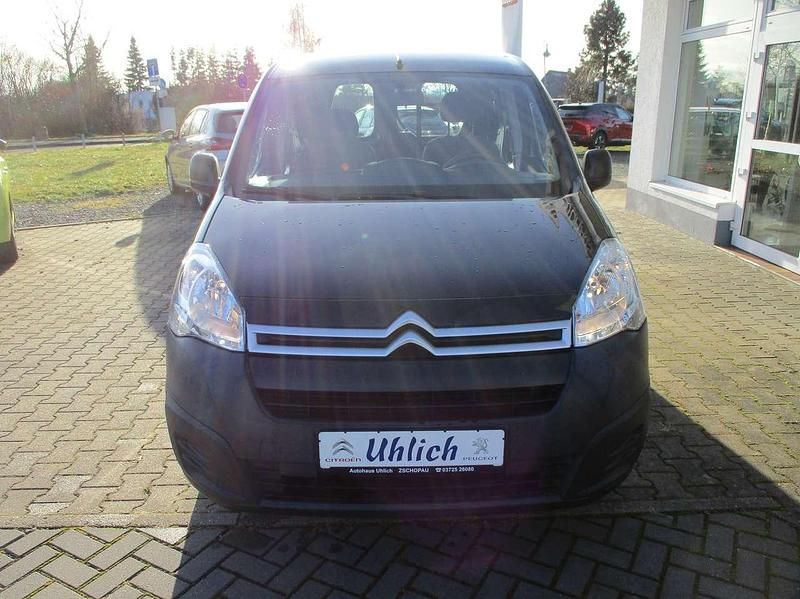 Gebraucht Citroën Berlingo Profi 98 PS (72 kW) 2016 Onyx schwarz Van / Kleinbus