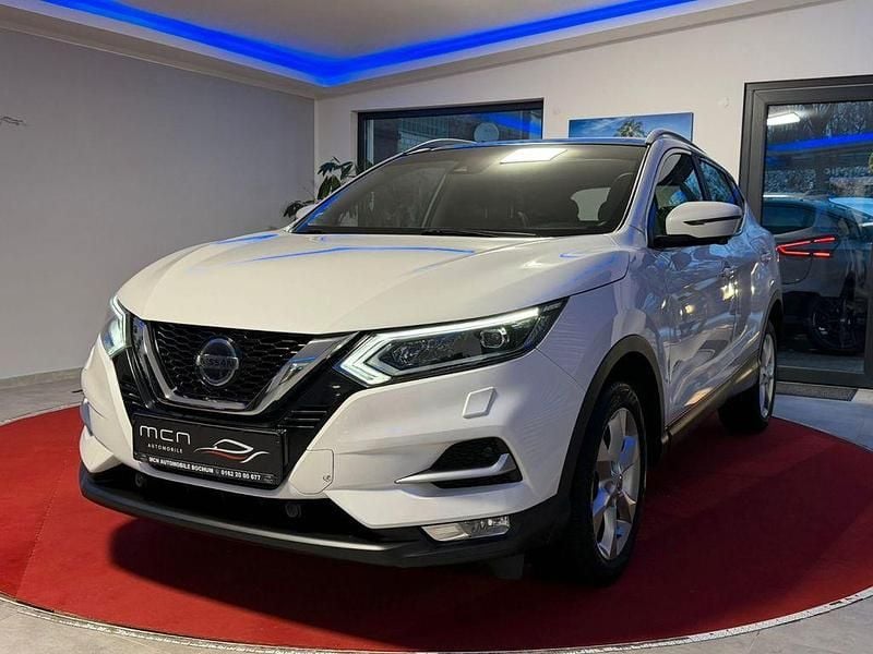 Weiß Gebraucht 2019 Nissan Qashqai N-Connecta SUV | 15.990 € (Guter Preis) - Bild 1/3