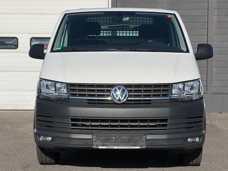 Gebraucht VW Transporter 150 PS (110 kW) 2018 Weiß Van