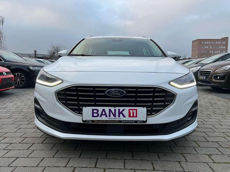 Gebraucht Ford Focus Titanium 116 PS (85 kW) 2024 Frostweiß Kombi