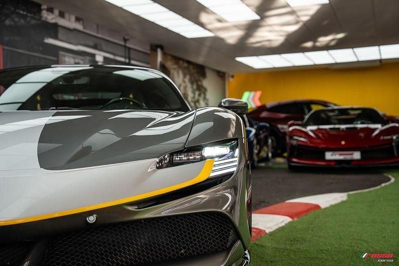 Gebraucht Ferrari SF90 2021 Grau