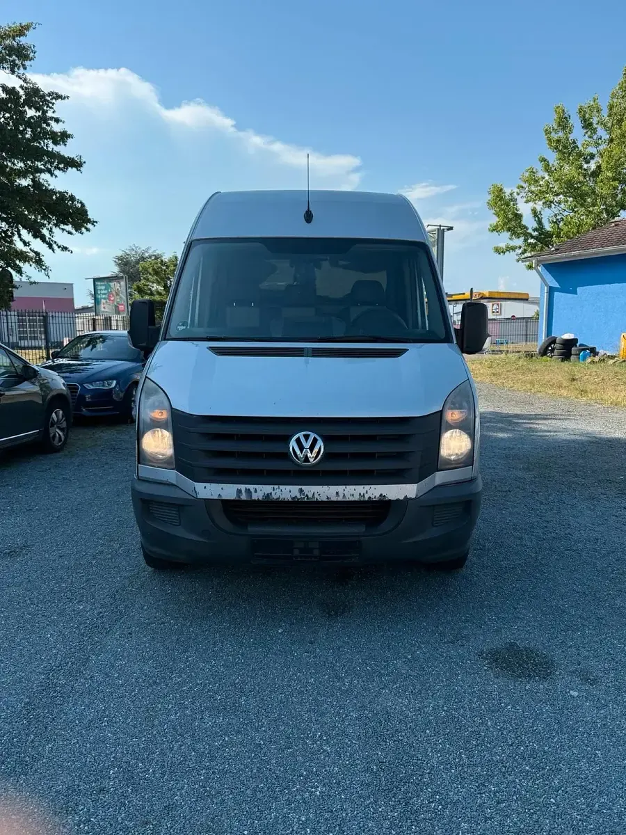 Gebraucht VW Crafter 136 PS (100 kW) 2013 Grau Van