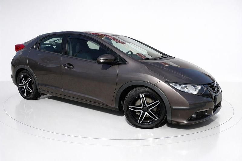 Gebraucht Honda Civic 141 PS (103 kW) 2012 Braun Limousine