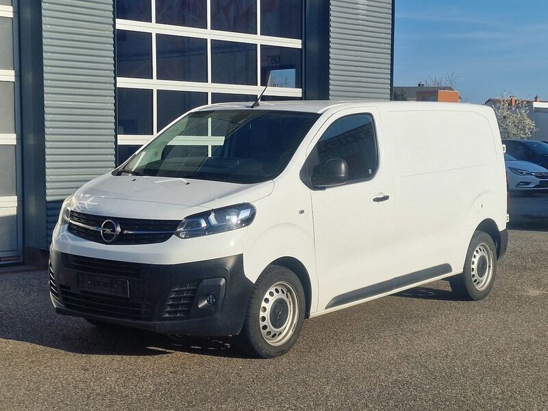 Jade weiss/arktis weiss Gebraucht 2021 Opel Vivaro Edition Van | 21.998 € (Fairer Preis) - Bild 1/4