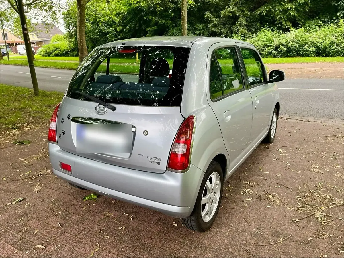 Gebraucht Daihatsu Trevis 58 PS (42 kW) 2006 Silber Kleinwagen