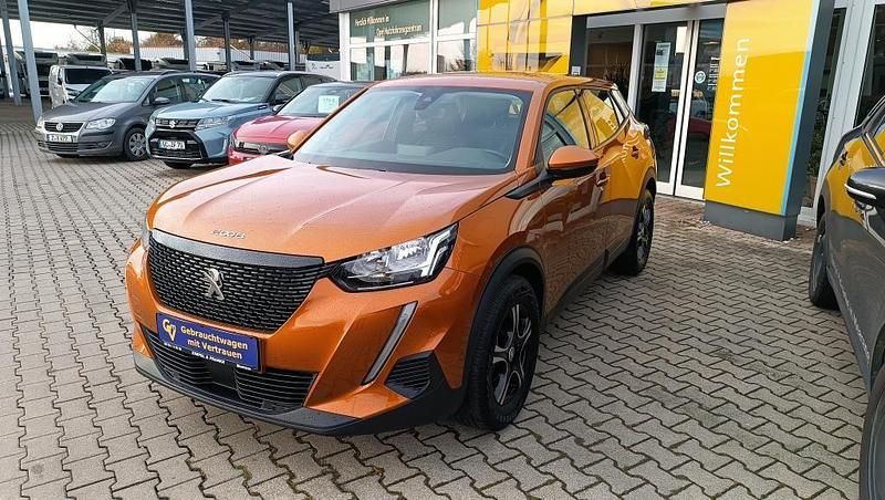 Gebraucht Peugeot 2008 101 PS (74 kW) 2021 Gold SUV