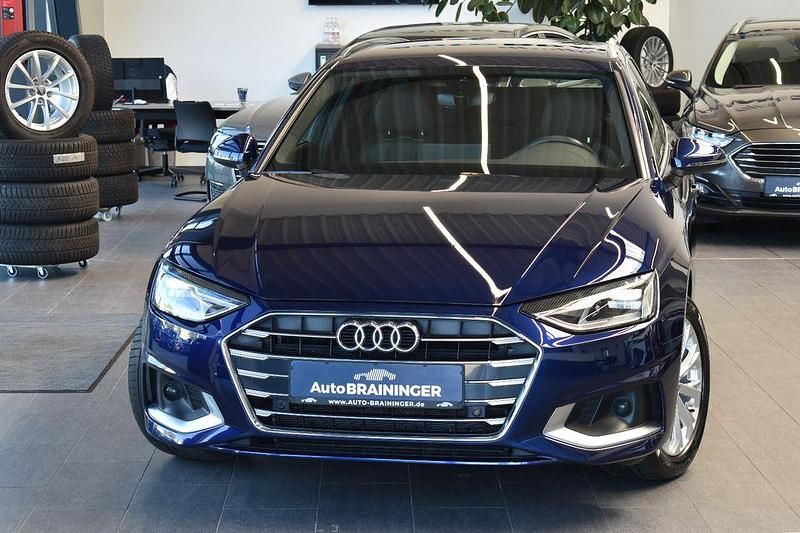 Navarrablau Gebraucht 2021 Audi A4 Advanced Kombi | 22.980 € (Guter Preis) - Bild 1/4