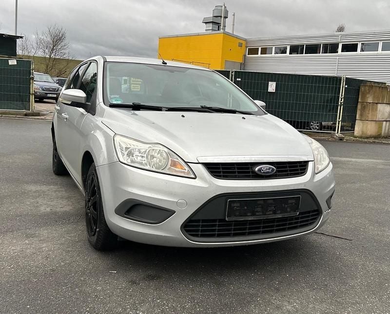 Gebraucht Ford Focus Style 110 PS (80 kW) 2010 Kombi