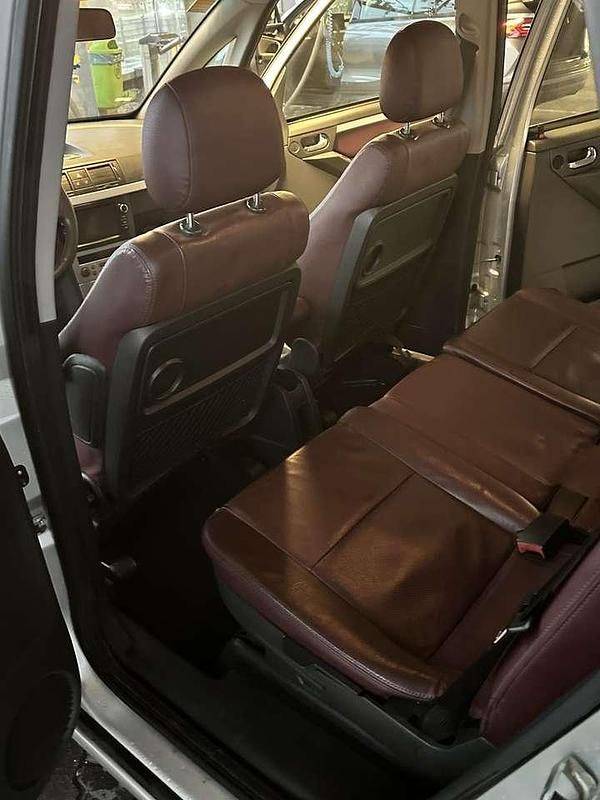 Gebraucht Opel Meriva 101 PS (74 kW) 2007 Silber Van / Kleinbus