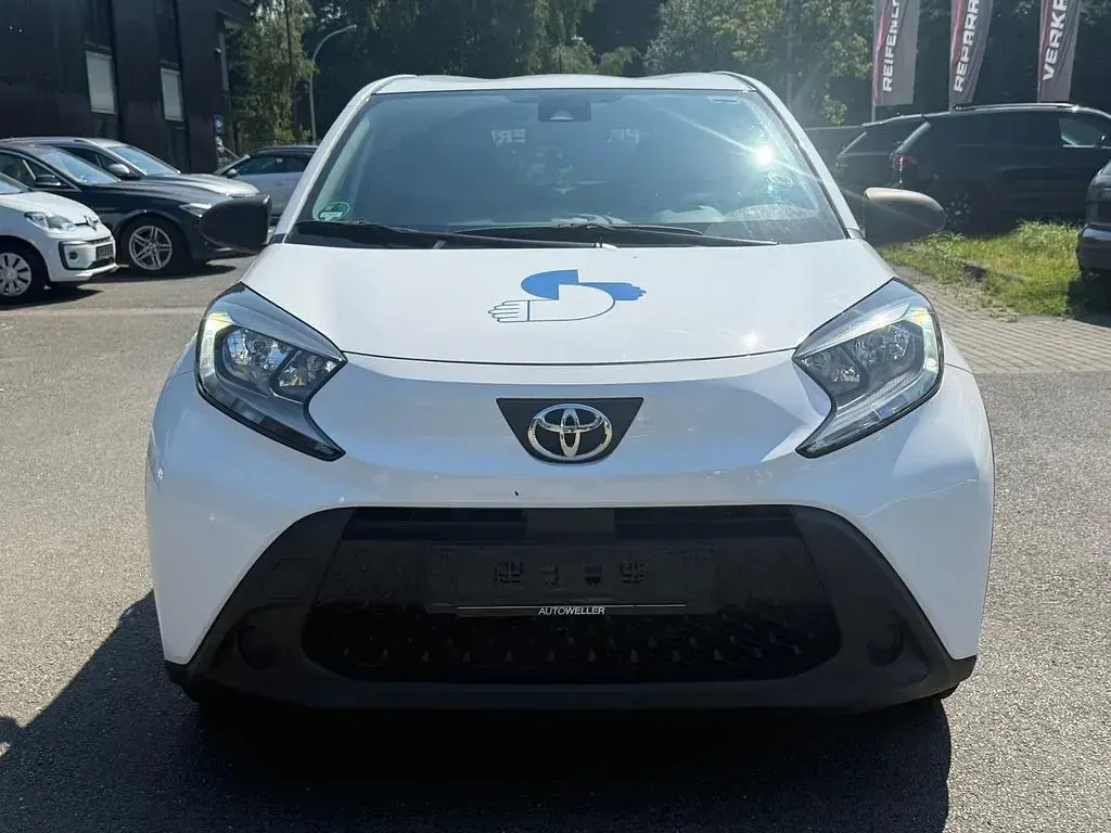 Gebraucht Toyota Aygo X 72 PS (52 kW) 2023 Weiß SUV