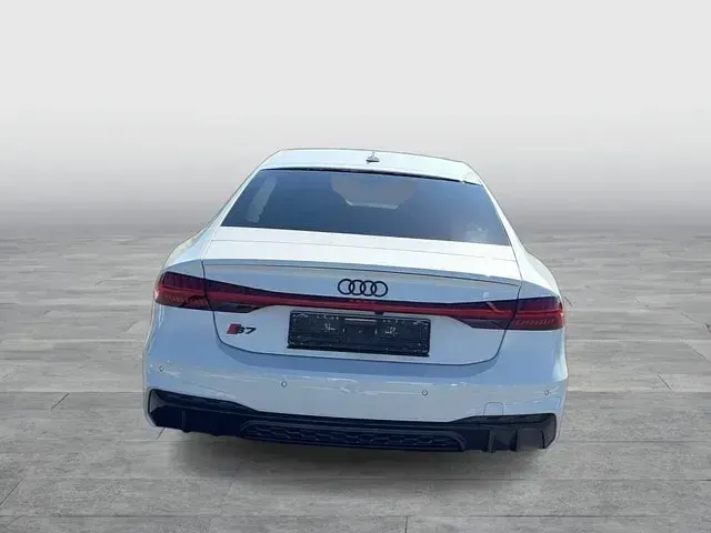 Gebraucht Audi S7 Sportback Ambiente 344 PS (253 kW) 2025 Gletscherweiß metallic Kleinwagen