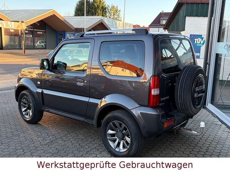 Gebraucht Suzuki Jimny Style 84 PS (61 kW) 2017 Grau SUV