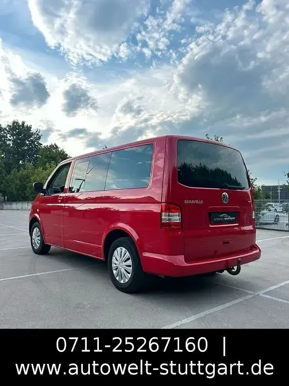 Gebraucht VW Caravelle 131 PS (96 kW) 2006 Rot Van