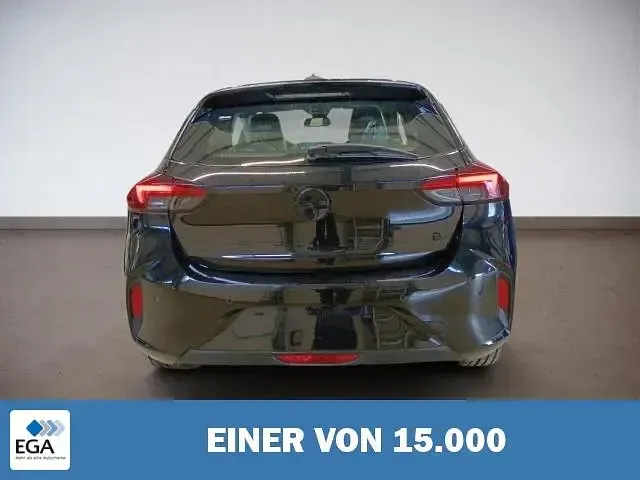 Używany Opel Corsa-e 100 kW (136 KM) 2024 Czarny Hatchback