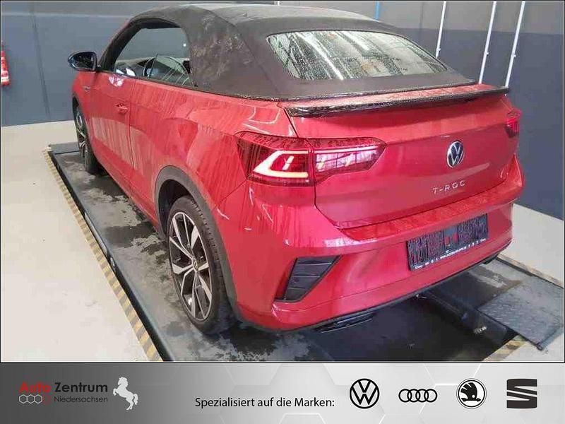 Rot Gebraucht 2022 VW T-Roc Cabriolet R-line Cabrio | 28.970 € (Fairer Preis) - Bild 1/4