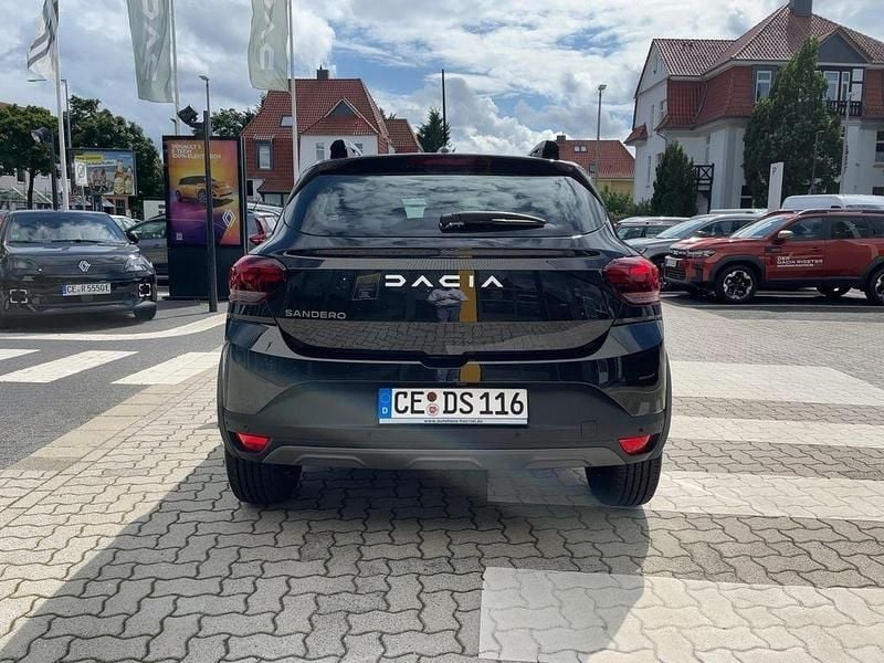 Gebraucht Dacia Sandero Expression 91 PS (66 kW) 2025 Perlmuttschwarz metallic (schwarz) (schwarz) Kleinwagen