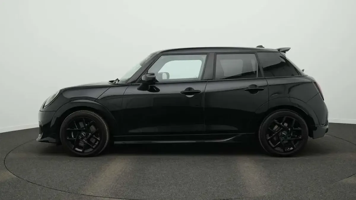 Gebraucht Mini John Cooper Works 204 PS (150 kW) 2025 Schwarz Kleinwagen