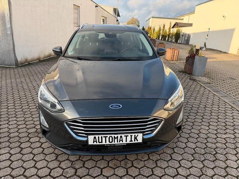 Gebraucht Ford Focus 120 PS (88 kW) 2021 Grau Kombi