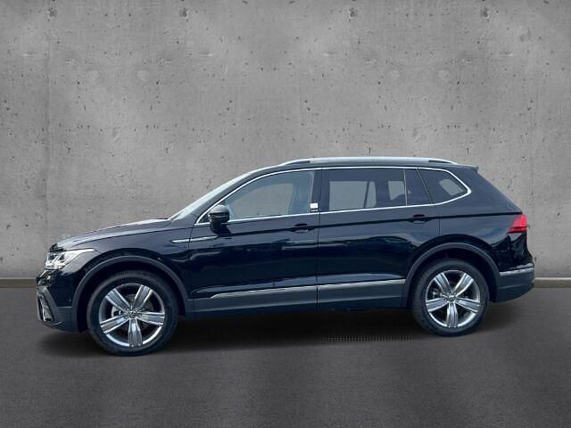 Gebraucht VW Tiguan Allspace Move 150 PS (110 kW) 2023 Schwarz SUV
