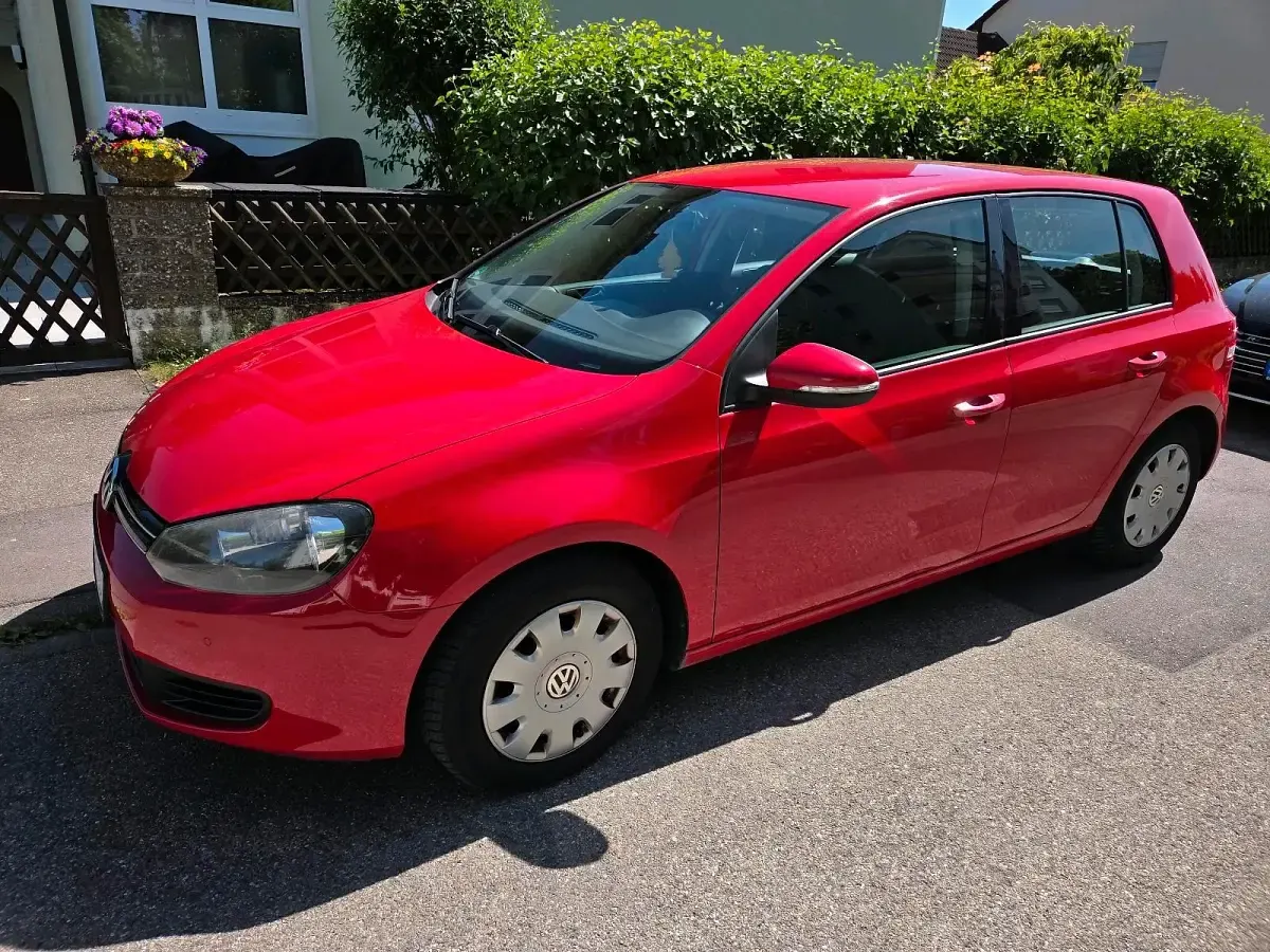 Gebraucht VW Golf VI 125 PS (91 kW) 2009 Rot Kleinwagen