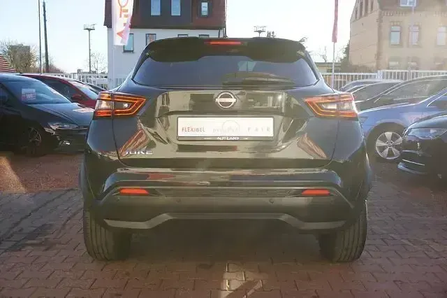 Gebraucht Nissan Juke Acenta 114 PS (83 kW) 2024 Schwarz SUV