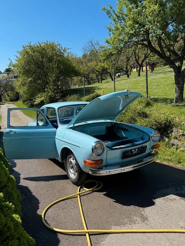 Blau Gebraucht 1971 VW Type 3 Limousine | 15.000 € - Bild 1/4