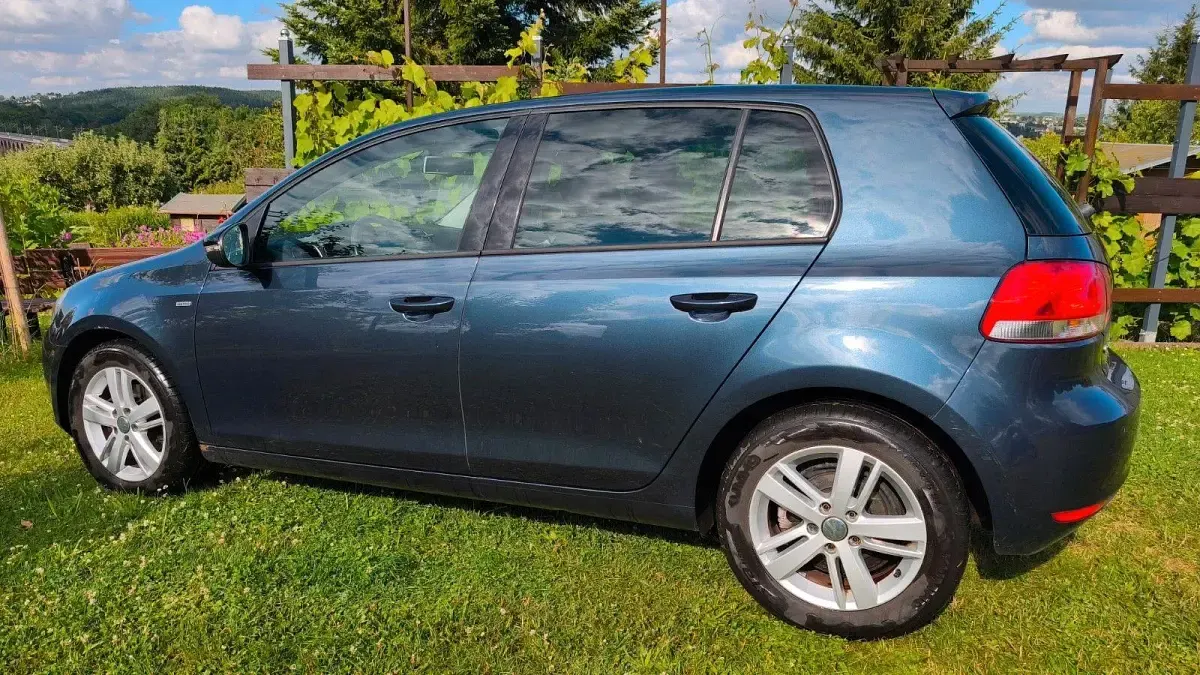 Gebraucht VW Golf VII Match 86 PS (63 kW) 2012 Blau Limousine