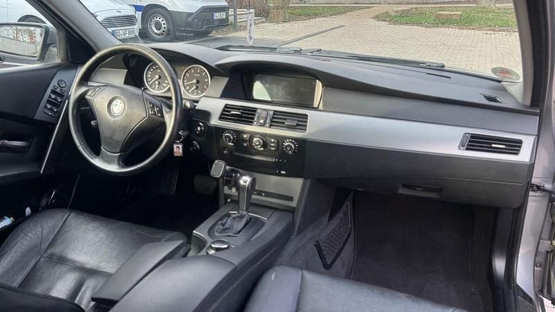 Occasion BMW 530 258 ch (189 kW) 2006 Gris Berline
