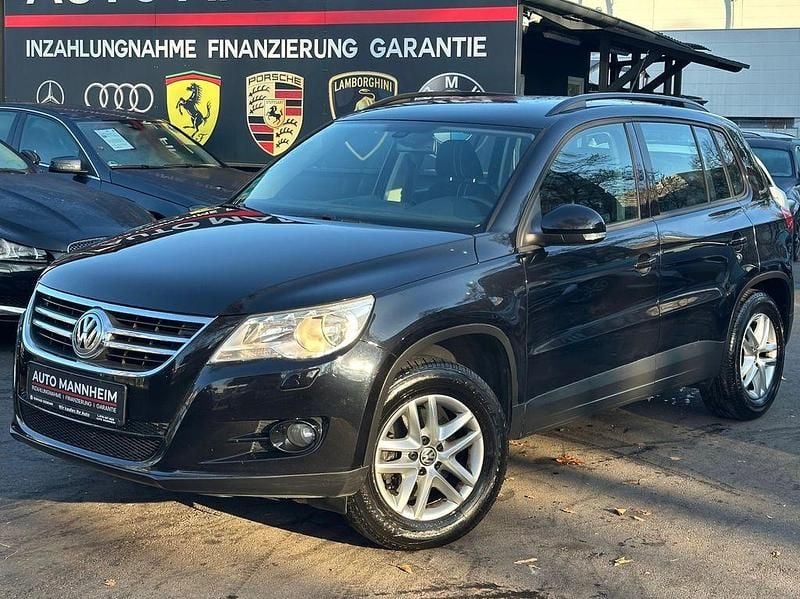Schwarz Gebraucht 2011 VW Tiguan Freestyle SUV | 5.999 € (Guter Preis) - Bild 1/4